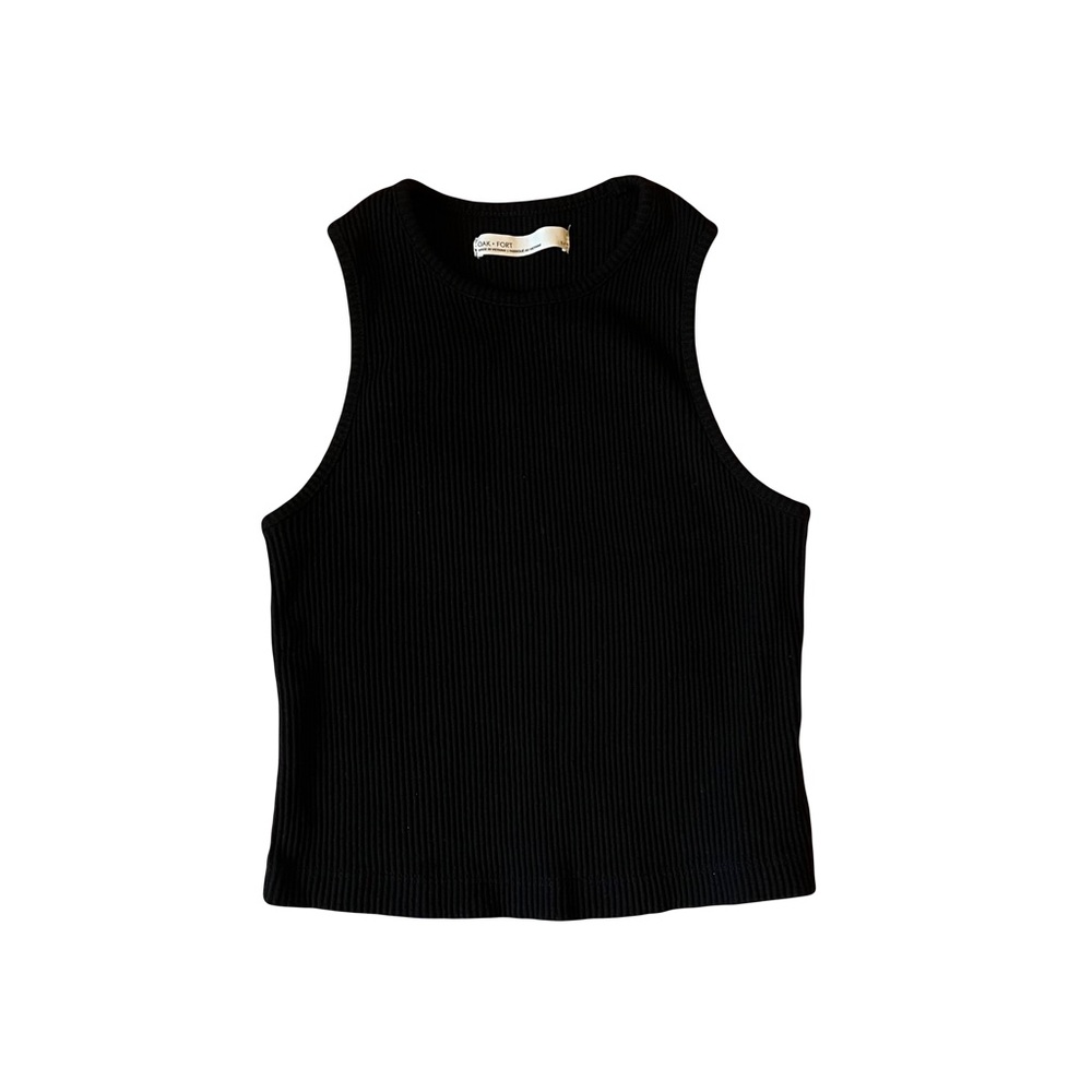 oak + fort ribbed racerback cropped tank in black